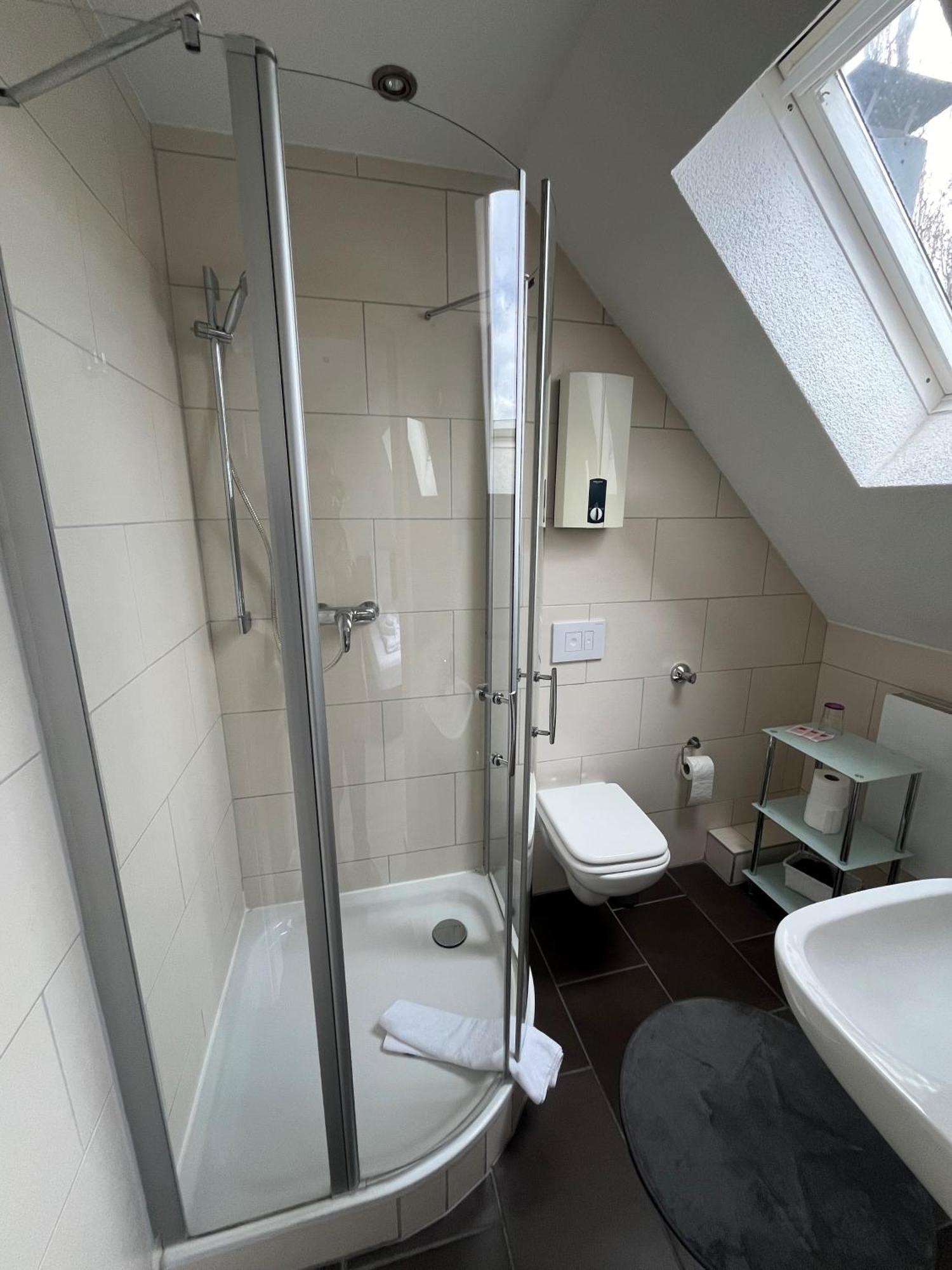 Pension Donau Hannover Luaran gambar