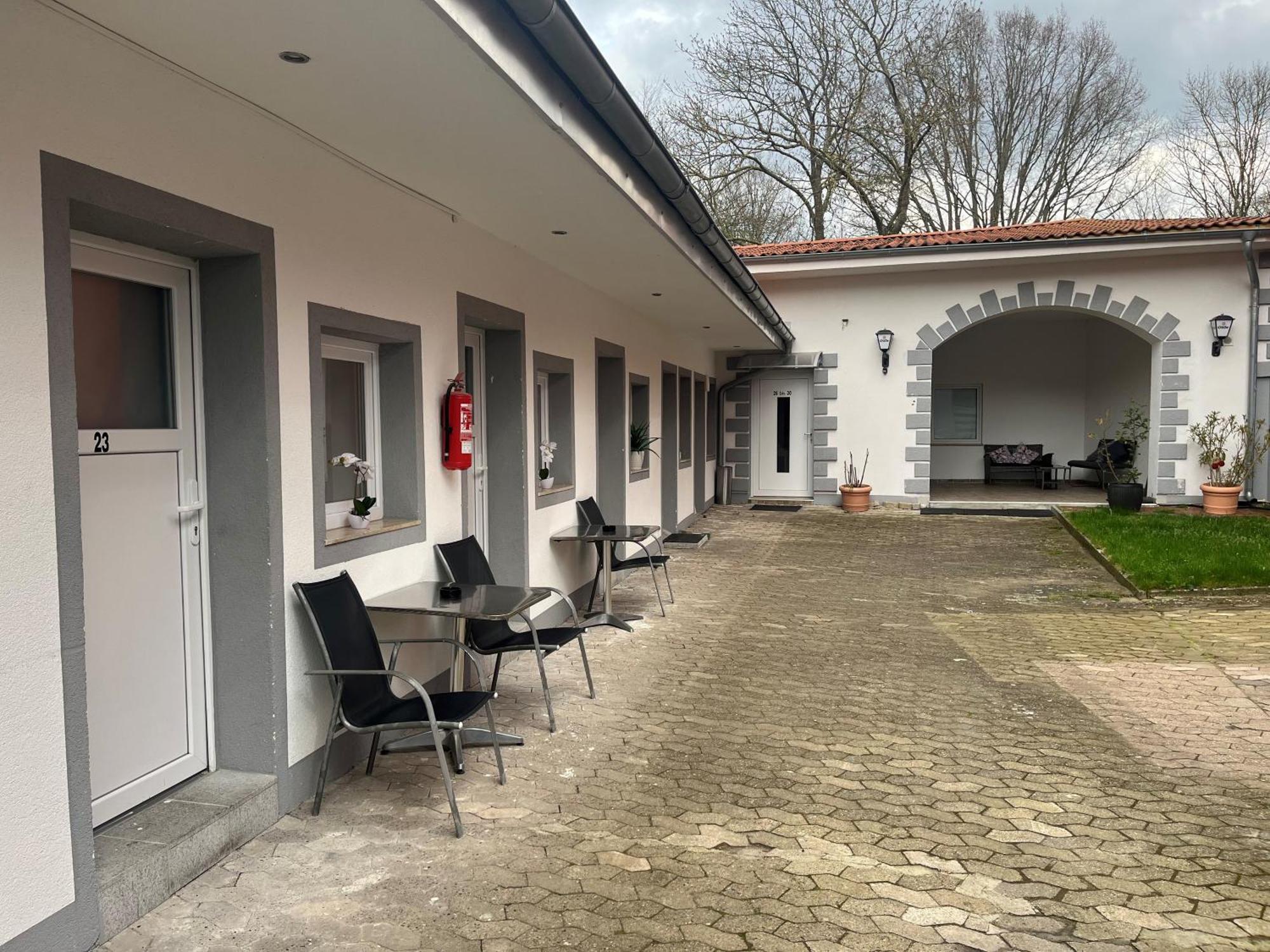 Pension Donau Hannover Luaran gambar